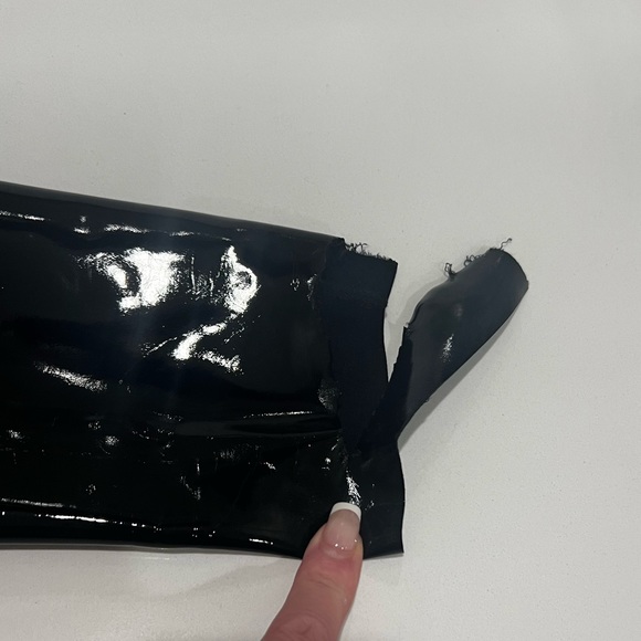 Commando Faux Patent Leather Leggings - Picture 7 of 7